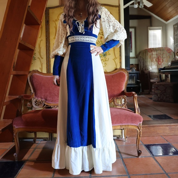 Vintage Dresses & Skirts - 🌙Vintage Gunne Sax STYLE Velvet Prairie Dress